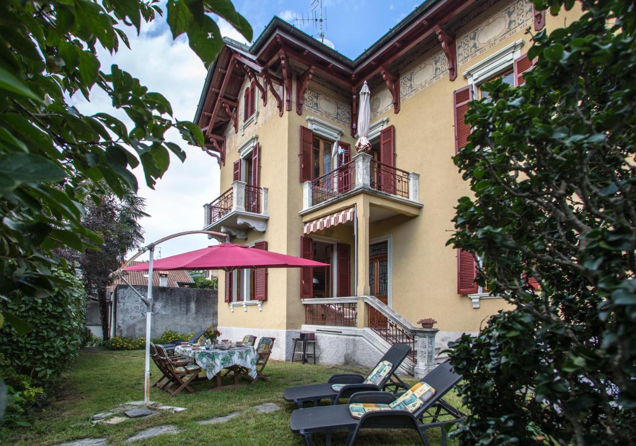 Appartement Casa Franca à Pettenasco Extérieur photo